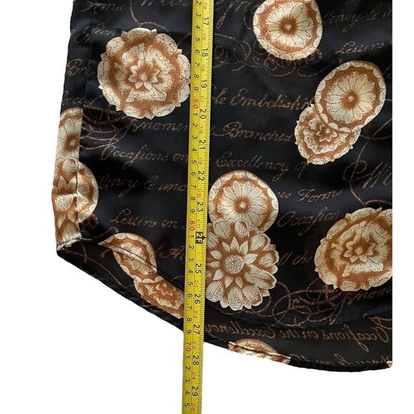 Hot Stuff Women' Blouse Button Shirt Short Sleeve Black Floral USA Size Large - Picture 4 of 5
